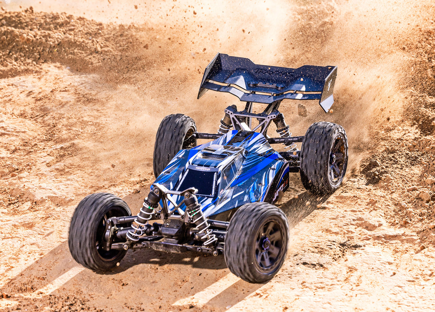 Traxxas Jato 4x4 Brushless BL-2S with clipless body