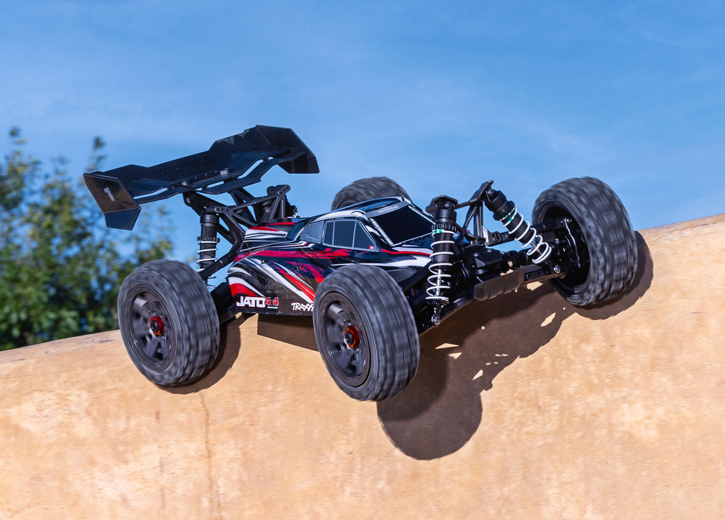 Traxxas Jato 4x4 Brushless BL-2S with clipless body