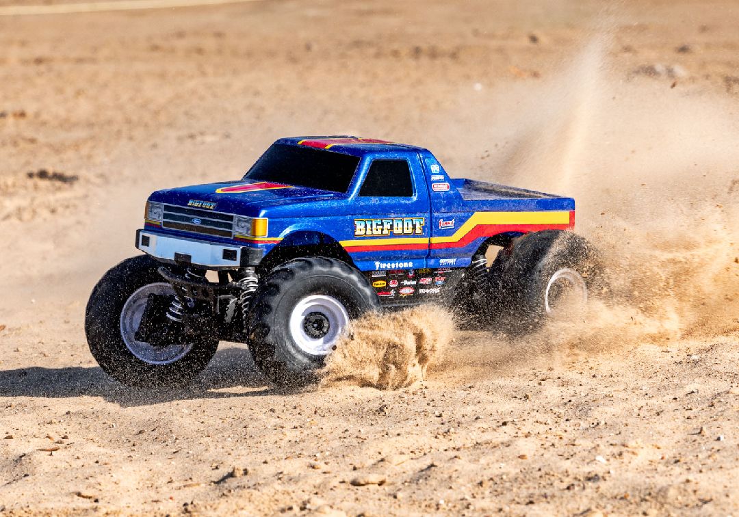 Traxxas 1/10 Ford F-150 BL-2S 4X4 RTR - Bigfoot No. 8