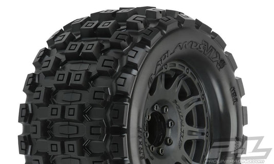 Pro-Line Badlands MX38 3.8" MTD Raid 8x32 17mm MT F/R