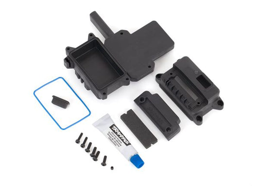 Traxxas Sledge Box, receiver (sealed) w/ ESC mount/ receiver cover/ access plug/ foam pads/ silicone grease/ 2.5x10 CS (2)/ 3x10 BCS (1)